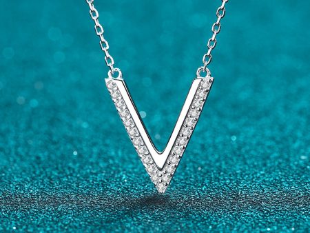 Wholesale 925 Silver V-shaped Moissanite Micro-set Necklace For Sale