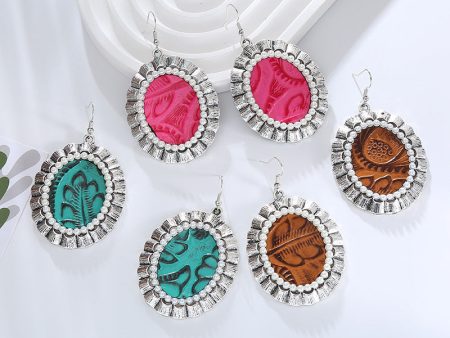 Wholesale Vintage Printed Leather Round Alloy Studded Pearl Earrings Online Sale