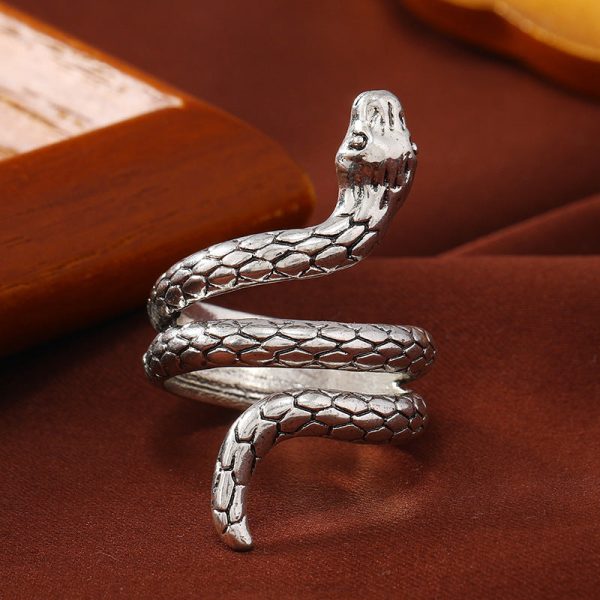 Wholesale Vintage Snake Bone Exaggerated Ring Discount