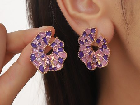 Wholesale Alloy Oil Drop Plaid Leaf Stud Earrings Sale