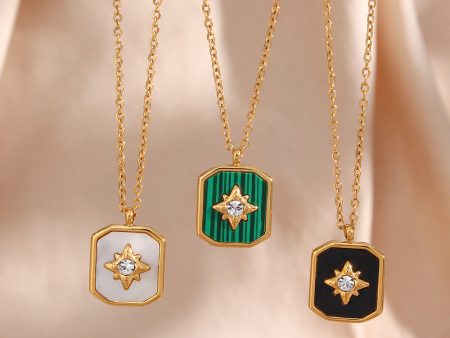 Wholesale Vintage Eight-pointed Star Acrylic Shell Square Necklace Online