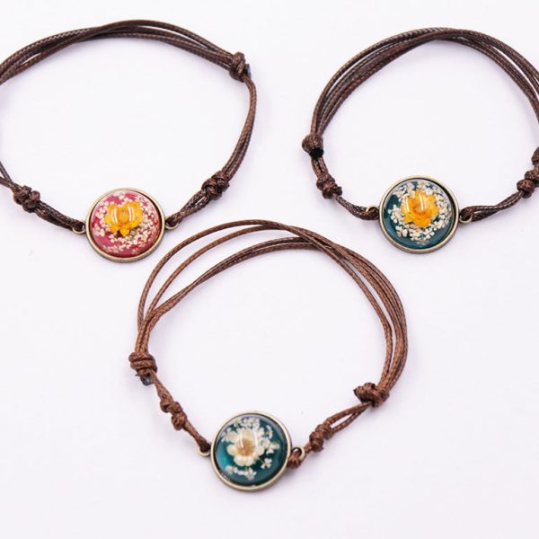 Wholesale 12PCS Resin Dried Flower Handwoven Bracelet Online Sale