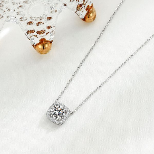 Wholesale Diamond Inlaid Square Sterling Silver Necklaces Hot on Sale