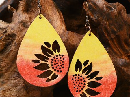 Wholesale Western Style Sunflower Wooden Double Sided Print Earrings Fashion