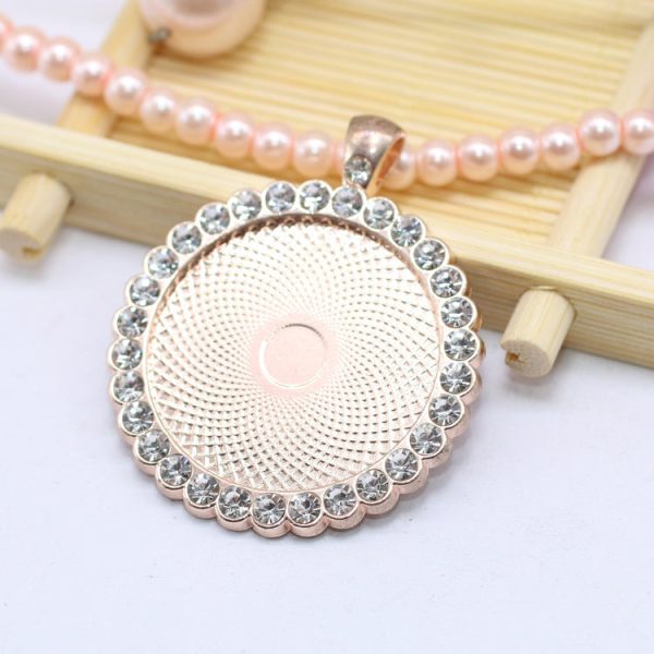 Wholesale 30mm Perfect Round Alloy Necklace Pendant Bottom Accessories Discount