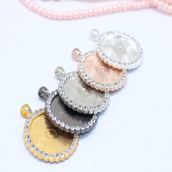 Wholesale 30mm Perfect Round Alloy Necklace Pendant Bottom Accessories Discount