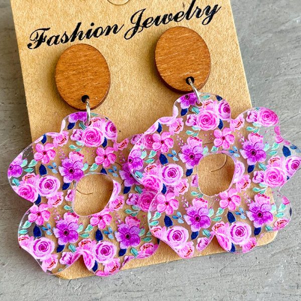 Wholesale 2 Pairs pack Acrylic Wooden Flower Simple Floral Earrings Supply