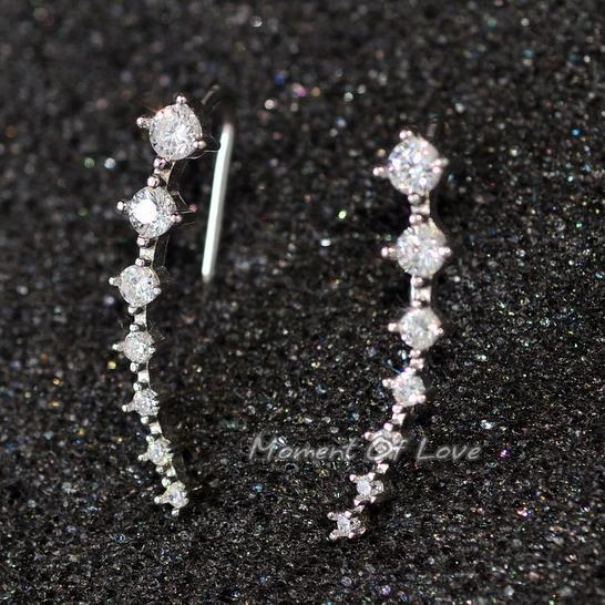 Wholesale Alloy Row of 7-diamond Inlaid Rhinestone Earrings Hot on Sale